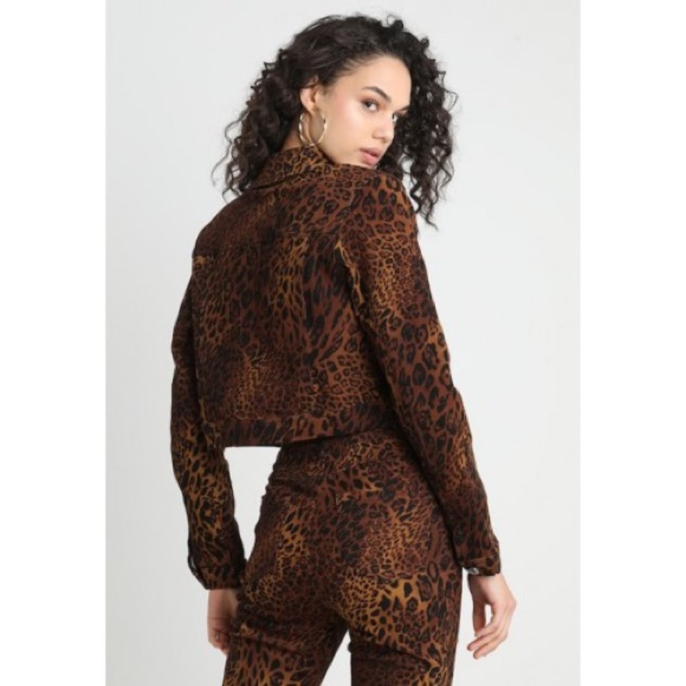 Missguided Leopard Print Cropped Denim Jacket